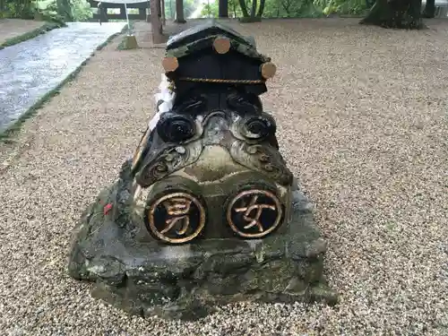 男女神社の建物その他