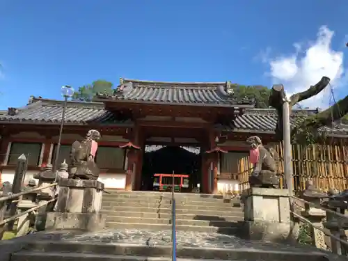 氷室神社の山門