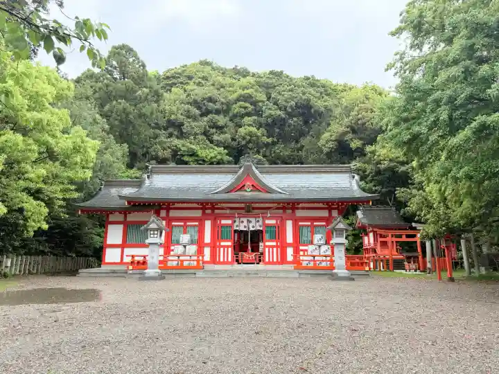 阿須賀神社の{uncategorized: "未分類", other: "その他", undefined: "問題あり", building: "その他建物", grave: "お墓", sacred_gate: "鳥居", guardian: "狛犬", statue: "像", buddha: "仏像", history: "歴史", nature: "自然", garden: "庭園", animal: "動物", pagoda: "塔", temizu: "手水舎", mountain_gate: "山門・神門", sanctuary: "本殿・本堂", subordinate: "末社・摂社", art: "芸術", scenery: "景色", jizo: "地蔵", ema: "絵馬", goshuin: "御朱印", omikuji: "おみくじ", items: "授与品その他", amulet: "お守り", goshuincho: "御朱印帳", eats: "食事", festival: "お祭り", votive_dance: "神楽", shichigosan: "七五三参", wedding: "結婚式", experience: "体験その他", initially: "初詣", around: "周辺", anti_infection: "感染症対策"}