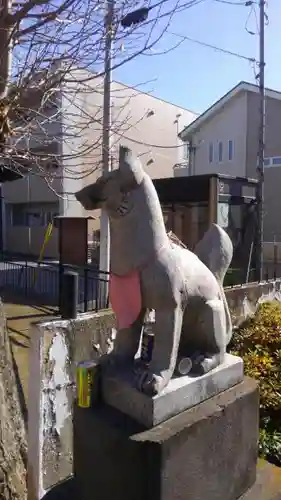 稲荷神社の狛犬