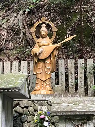 大本山七宝瀧寺(大阪府)
