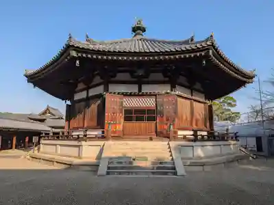 法隆寺 夢殿(奈良県)