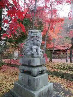 遠軽神社の狛犬