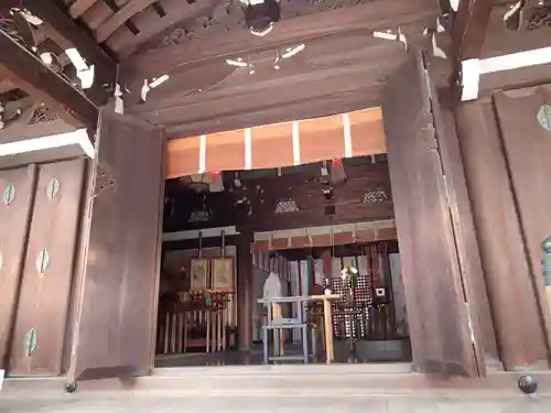 生根神社の本殿