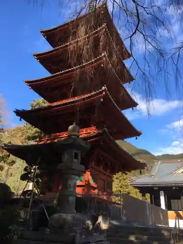 久遠寺の塔