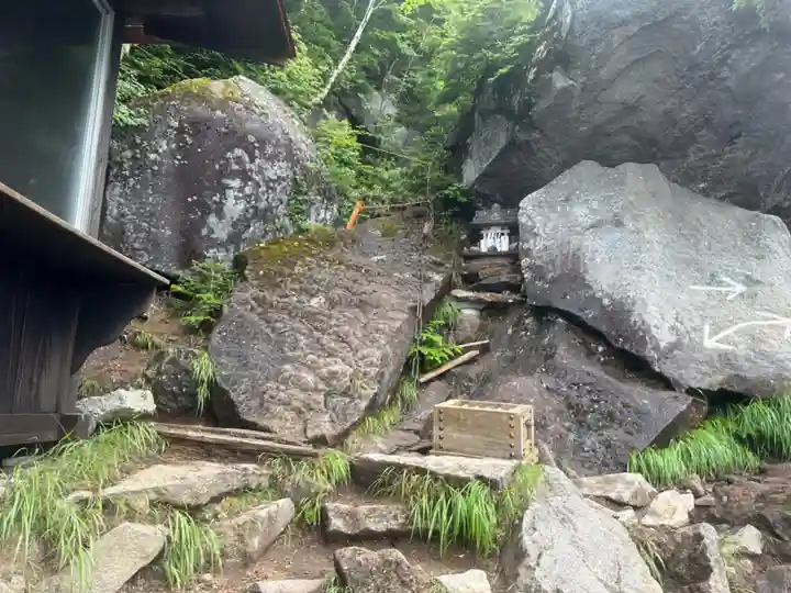 日光二荒山神社奥宮(栃木県)