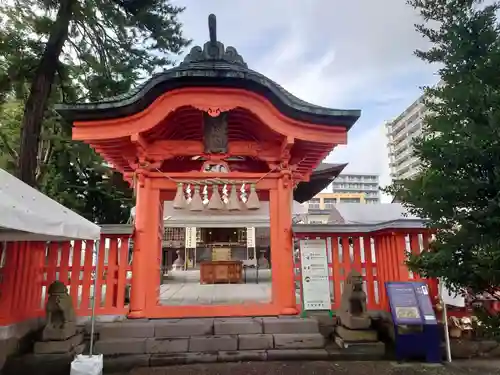 榴岡天満宮の山門