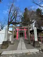 鶴ケ城稲荷神社の{uncategorized: "未分類", other: "その他", undefined: "問題あり", building: "その他建物", grave: "お墓", sacred_gate: "鳥居", guardian: "狛犬", statue: "像", buddha: "仏像", history: "歴史", nature: "自然", garden: "庭園", animal: "動物", pagoda: "塔", temizu: "手水舎", mountain_gate: "山門・神門", sanctuary: "本殿・本堂", subordinate: "末社・摂社", art: "芸術", scenery: "景色", jizo: "地蔵", ema: "絵馬", goshuin: "御朱印", omikuji: "おみくじ", items: "授与品その他", amulet: "お守り", goshuincho: "御朱印帳", eats: "食事", festival: "お祭り", votive_dance: "神楽", shichigosan: "七五三参", wedding: "結婚式", experience: "体験その他", initially: "初詣", around: "周辺", anti_infection: "感染症対策"}