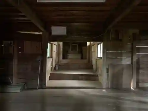 八幡神社の本殿・本堂