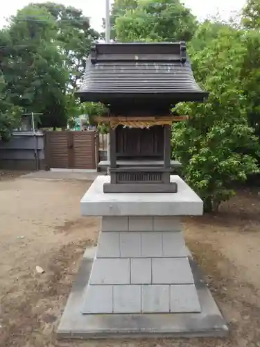 中馬場諏訪神社の末社・摂社