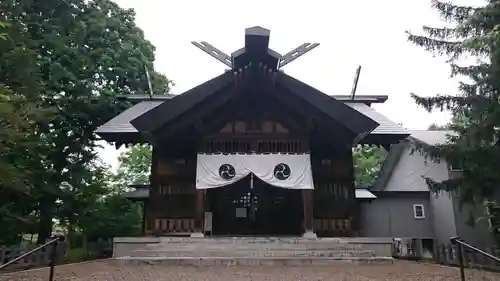 神楽神社の本殿