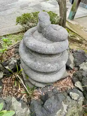 竜泉院の{uncategorized: "未分類", other: "その他", undefined: "問題あり", building: "その他建物", grave: "お墓", sacred_gate: "鳥居", guardian: "狛犬", statue: "像", buddha: "仏像", history: "歴史", nature: "自然", garden: "庭園", animal: "動物", pagoda: "塔", temizu: "手水舎", mountain_gate: "山門・神門", sanctuary: "本殿・本堂", subordinate: "末社・摂社", art: "芸術", scenery: "景色", jizo: "地蔵", ema: "絵馬", goshuin: "御朱印", omikuji: "おみくじ", items: "授与品その他", amulet: "お守り", goshuincho: "御朱印帳", eats: "食事", festival: "お祭り", votive_dance: "神楽", shichigosan: "七五三参", wedding: "結婚式", experience: "体験その他", initially: "初詣", around: "周辺", anti_infection: "感染症対策"}