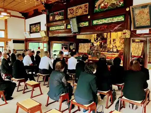 長徳寺の本殿・本堂