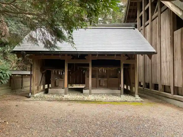 川田神社の{uncategorized: "未分類", other: "その他", undefined: "問題あり", building: "その他建物", grave: "お墓", sacred_gate: "鳥居", guardian: "狛犬", statue: "像", buddha: "仏像", history: "歴史", nature: "自然", garden: "庭園", animal: "動物", pagoda: "塔", temizu: "手水舎", mountain_gate: "山門・神門", sanctuary: "本殿・本堂", subordinate: "末社・摂社", art: "芸術", scenery: "景色", jizo: "地蔵", ema: "絵馬", goshuin: "御朱印", omikuji: "おみくじ", items: "授与品その他", amulet: "お守り", goshuincho: "御朱印帳", eats: "食事", festival: "お祭り", votive_dance: "神楽", shichigosan: "七五三参", wedding: "結婚式", experience: "体験その他", initially: "初詣", around: "周辺", anti_infection: "感染症対策"}
