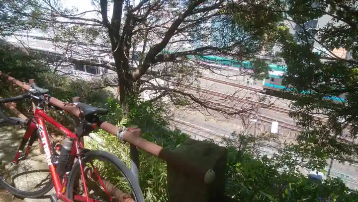 諏方神社の周辺