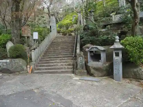 三瀧寺の建物その他