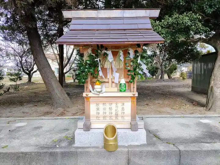 神明社(北方町中島)の末社・摂社