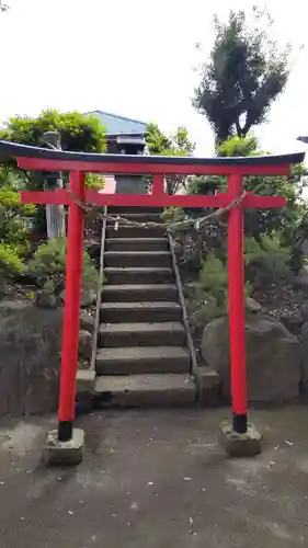 和田稲荷神社の鳥居