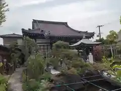 興徳寺の本殿