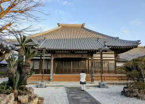 浄光寺の本殿・本堂