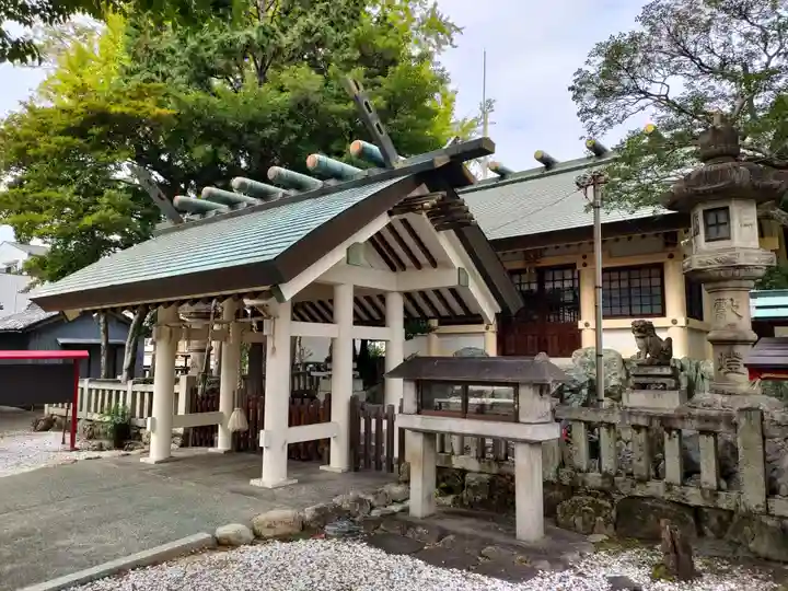 六所宮の本殿・本堂