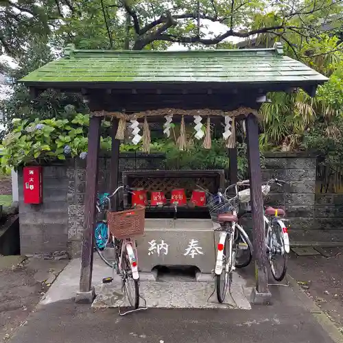 上清水八幡神社の手水舎
