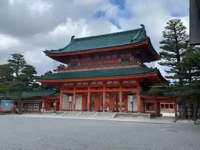 平安神宮の山門・神門
