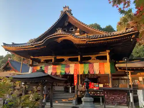 岡寺（龍蓋寺）の本殿・本堂