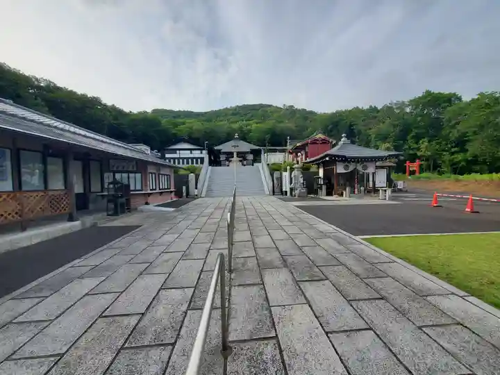 三毳不動尊(栃木県)