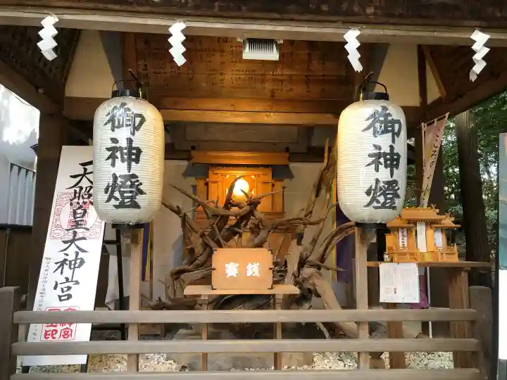 建部大社の{uncategorized: "未分類", other: "その他", undefined: "問題あり", building: "その他建物", grave: "お墓", sacred_gate: "鳥居", guardian: "狛犬", statue: "像", buddha: "仏像", history: "歴史", nature: "自然", garden: "庭園", animal: "動物", pagoda: "塔", temizu: "手水舎", mountain_gate: "山門・神門", sanctuary: "本殿・本堂", subordinate: "末社・摂社", art: "芸術", scenery: "景色", jizo: "地蔵", ema: "絵馬", goshuin: "御朱印", omikuji: "おみくじ", items: "授与品その他", amulet: "お守り", goshuincho: "御朱印帳", eats: "食事", festival: "お祭り", votive_dance: "神楽", shichigosan: "七五三参", wedding: "結婚式", experience: "体験その他", initially: "初詣", around: "周辺", anti_infection: "感染症対策"}