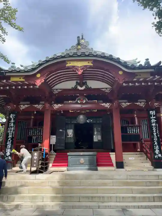 待乳山聖天(本龍院)の本殿・本堂