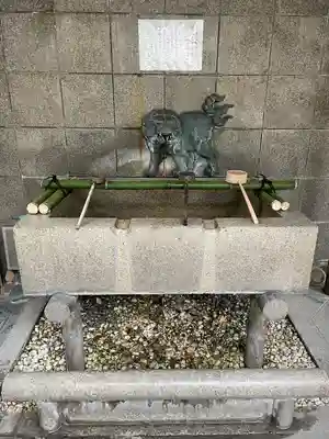難波八阪神社の手水舎