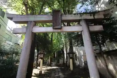 荻窪白山神社の鳥居