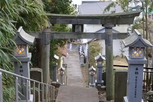 八幡神社の鳥居