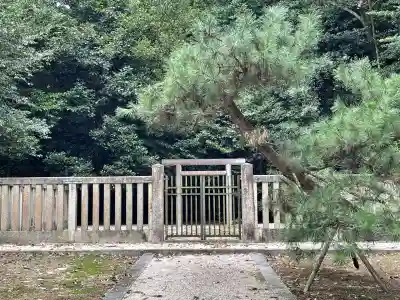 日本武尊能褒野墓(能褒野王塚古墳)(三重県)