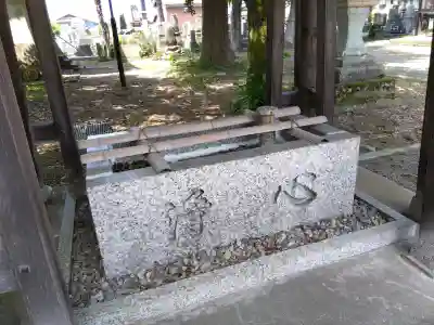 超勝寺（西超勝寺）の{uncategorized: "未分類", other: "その他", undefined: "問題あり", building: "その他建物", grave: "お墓", sacred_gate: "鳥居", guardian: "狛犬", statue: "像", buddha: "仏像", history: "歴史", nature: "自然", garden: "庭園", animal: "動物", pagoda: "塔", temizu: "手水舎", mountain_gate: "山門・神門", sanctuary: "本殿・本堂", subordinate: "末社・摂社", art: "芸術", scenery: "景色", jizo: "地蔵", ema: "絵馬", goshuin: "御朱印", omikuji: "おみくじ", items: "授与品その他", amulet: "お守り", goshuincho: "御朱印帳", eats: "食事", festival: "お祭り", votive_dance: "神楽", shichigosan: "七五三参", wedding: "結婚式", experience: "体験その他", initially: "初詣", around: "周辺", anti_infection: "感染症対策"}