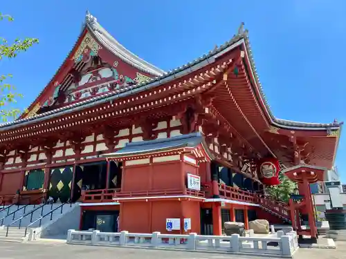 浅草寺の本殿・本堂