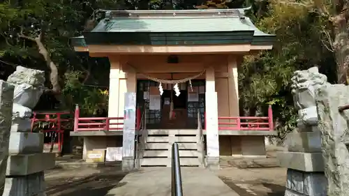 白山神社の本殿・本堂