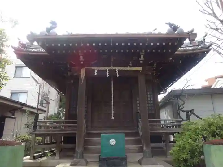 八幡神社の本殿・本堂