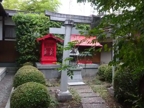 日蓮宗　浄運寺の末社