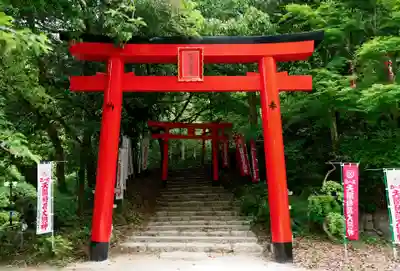 天開稲荷社の鳥居