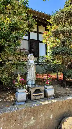 醫王山神宮寺の地蔵