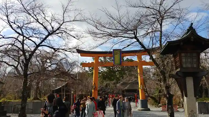 平野神社の鳥居