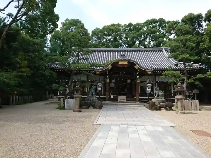 杭全神社の本殿・本堂