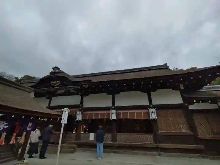 賀茂御祖神社(下鴨神社)の{uncategorized: "未分類", other: "その他", undefined: "問題あり", building: "その他建物", grave: "お墓", sacred_gate: "鳥居", guardian: "狛犬", statue: "像", buddha: "仏像", history: "歴史", nature: "自然", garden: "庭園", animal: "動物", pagoda: "塔", temizu: "手水舎", mountain_gate: "山門・神門", sanctuary: "本殿・本堂", subordinate: "末社・摂社", art: "芸術", scenery: "景色", jizo: "地蔵", ema: "絵馬", goshuin: "御朱印", omikuji: "おみくじ", items: "授与品その他", amulet: "お守り", goshuincho: "御朱印帳", eats: "食事", festival: "お祭り", votive_dance: "神楽", shichigosan: "七五三参", wedding: "結婚式", experience: "体験その他", initially: "初詣", around: "周辺", anti_infection: "感染症対策"}
