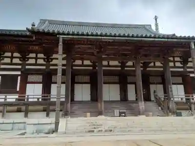 壇上伽藍の本殿・本堂