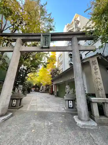 銀杏岡八幡神社の鳥居