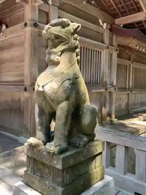 彌彦神社の狛犬
