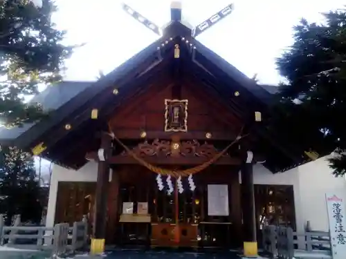 西野神社の本殿