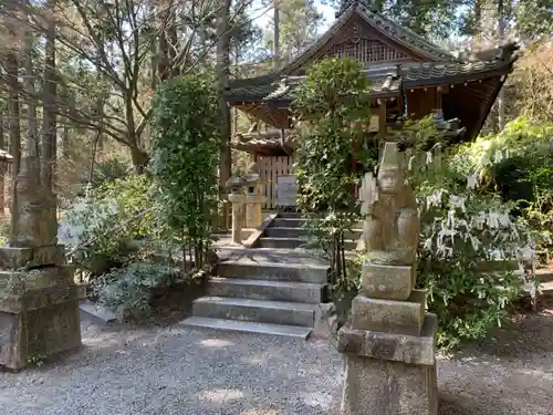 猿丸神社のその他建物